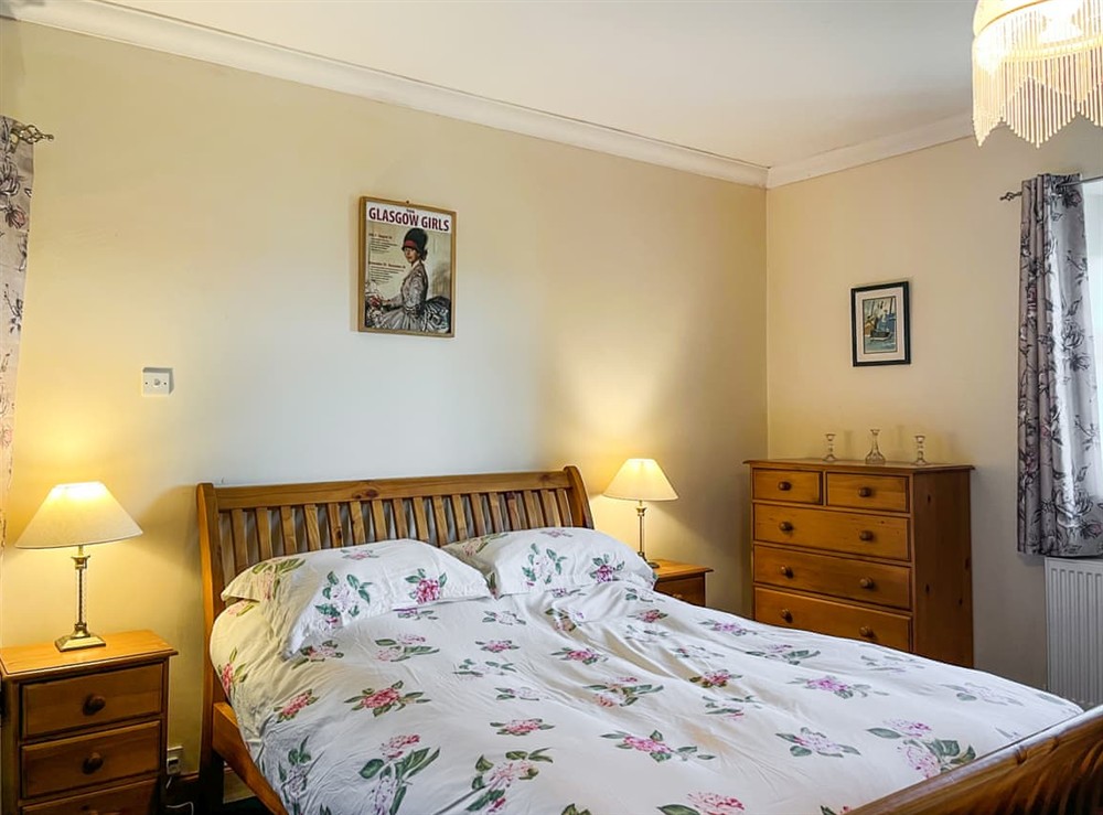 Double bedroom (photo 2) at Townhead Mill in Dumfries, Dumfriesshire