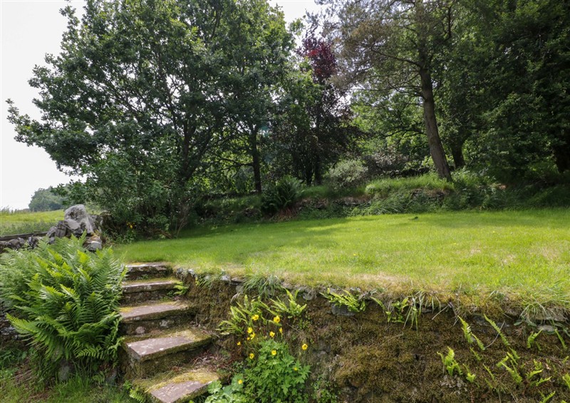 The garden (photo 2) at Townhead of Auchenbainzie, near Thornhill