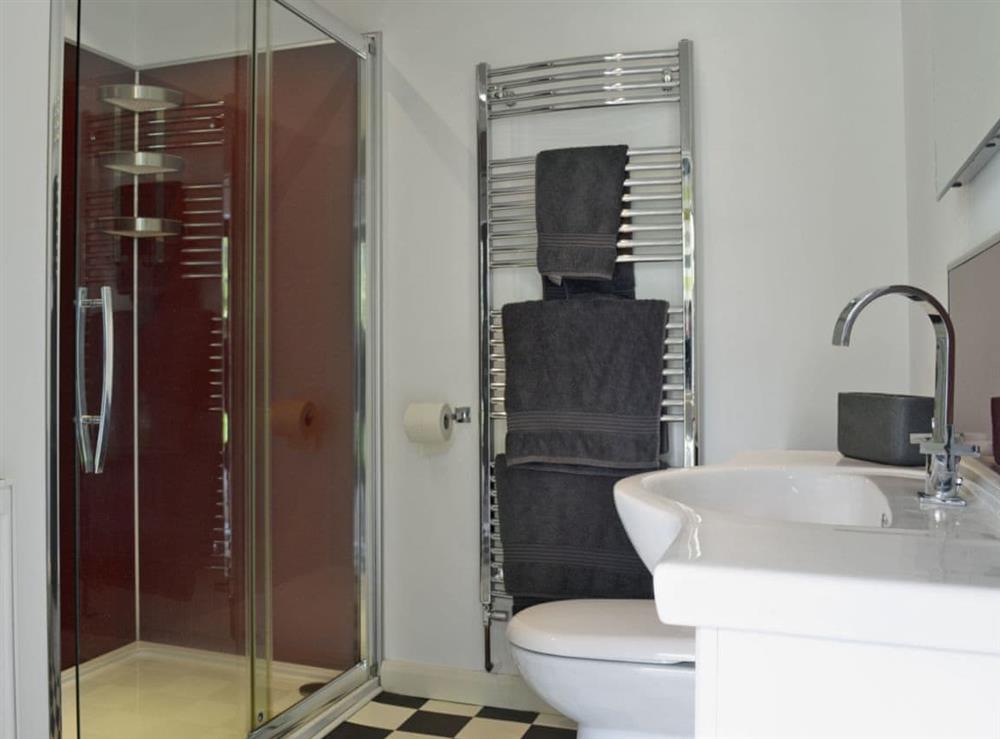 Modern style shower room at Townsend Pod in Moorlinch, near Bridgwater, Somerset