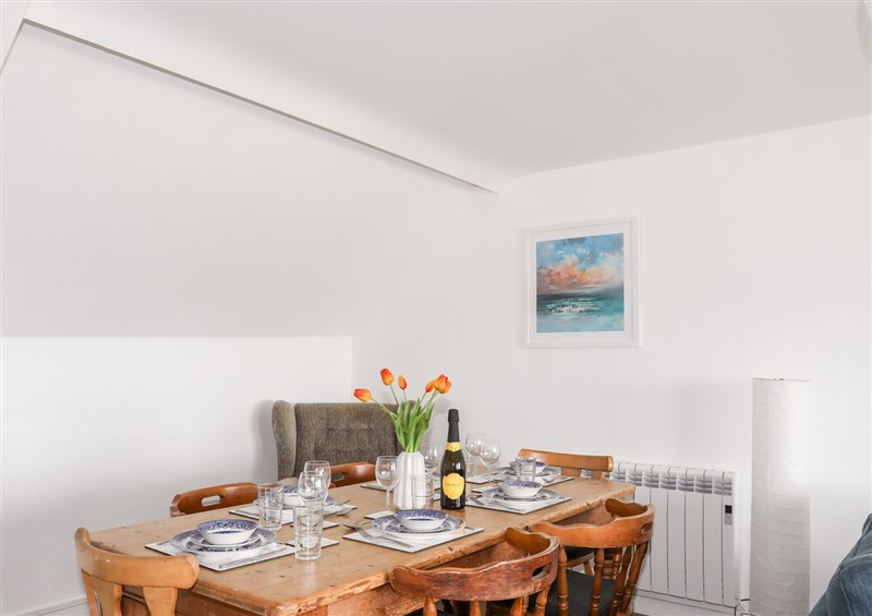 The dining area at Towyn - 7 Tyn Don, Llanengan near Abersoch