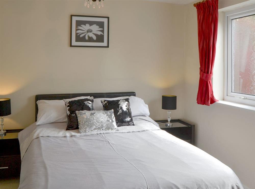 Comfortable double bedroom at Tracara Cottage, 