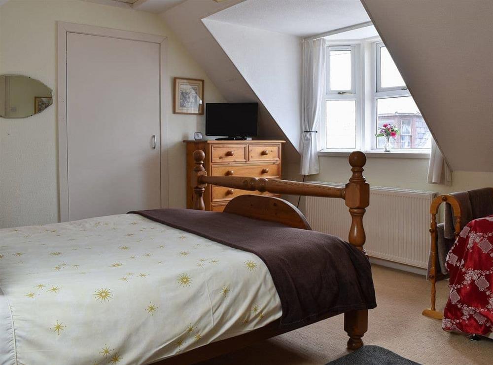 Double bedroom (photo 2) at Tradewinds in Portknockie, near Buckie, Moray, Banffshire