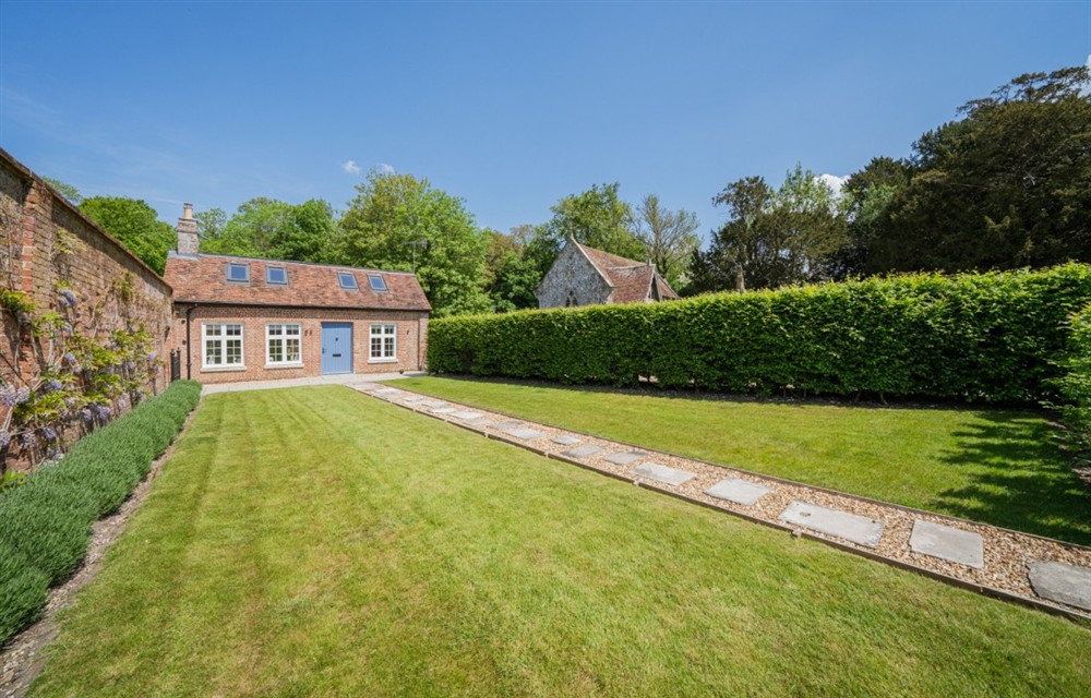 This is the garden (photo 2) at Trafalgar Gardens in Downton