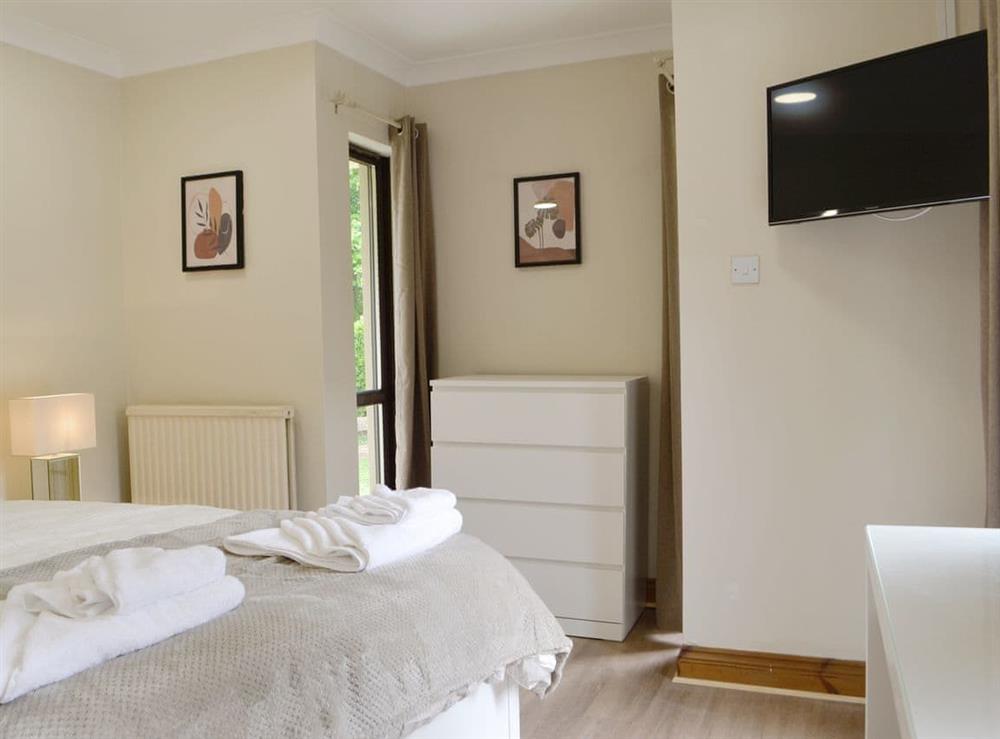 Double bedroom (photo 2) at Tranquil Escapes- Tig Bhan in Llanteg, near Amroth, Dyfed