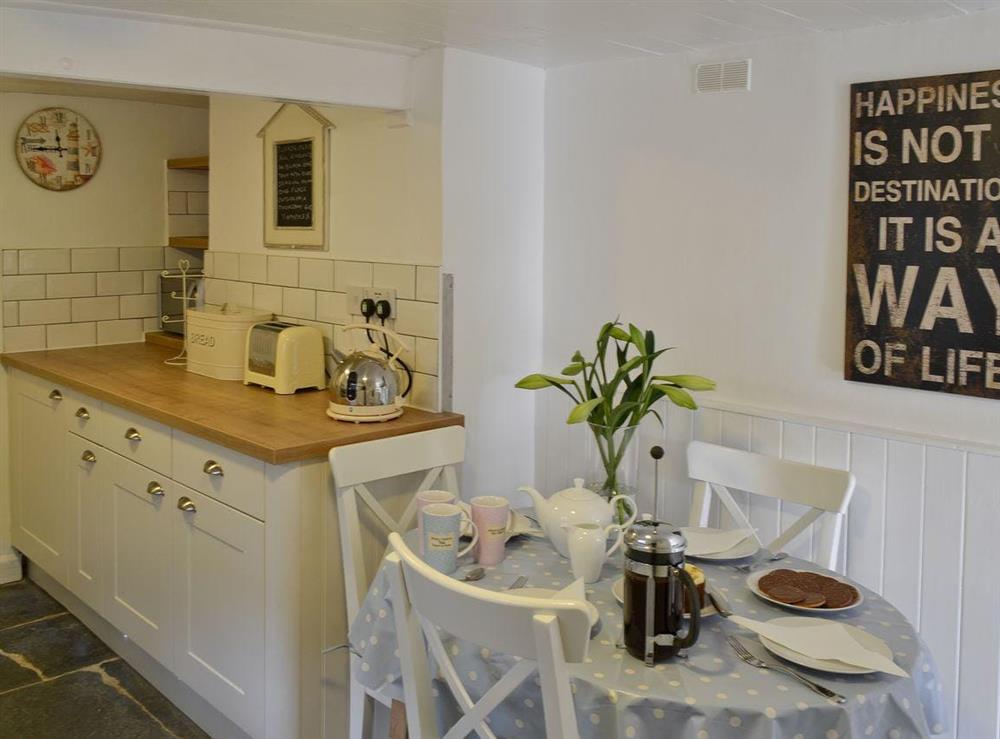 Kitchen & dining area at Tranquility in Mevagissey, Cornwall