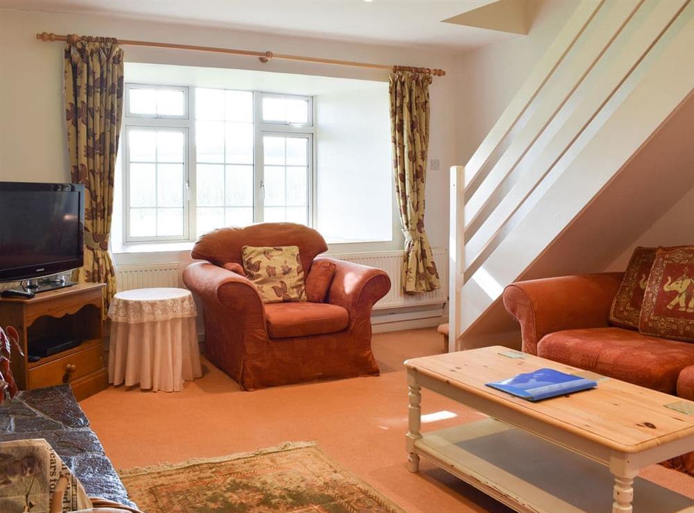 Living room (photo 3) at Holly, 