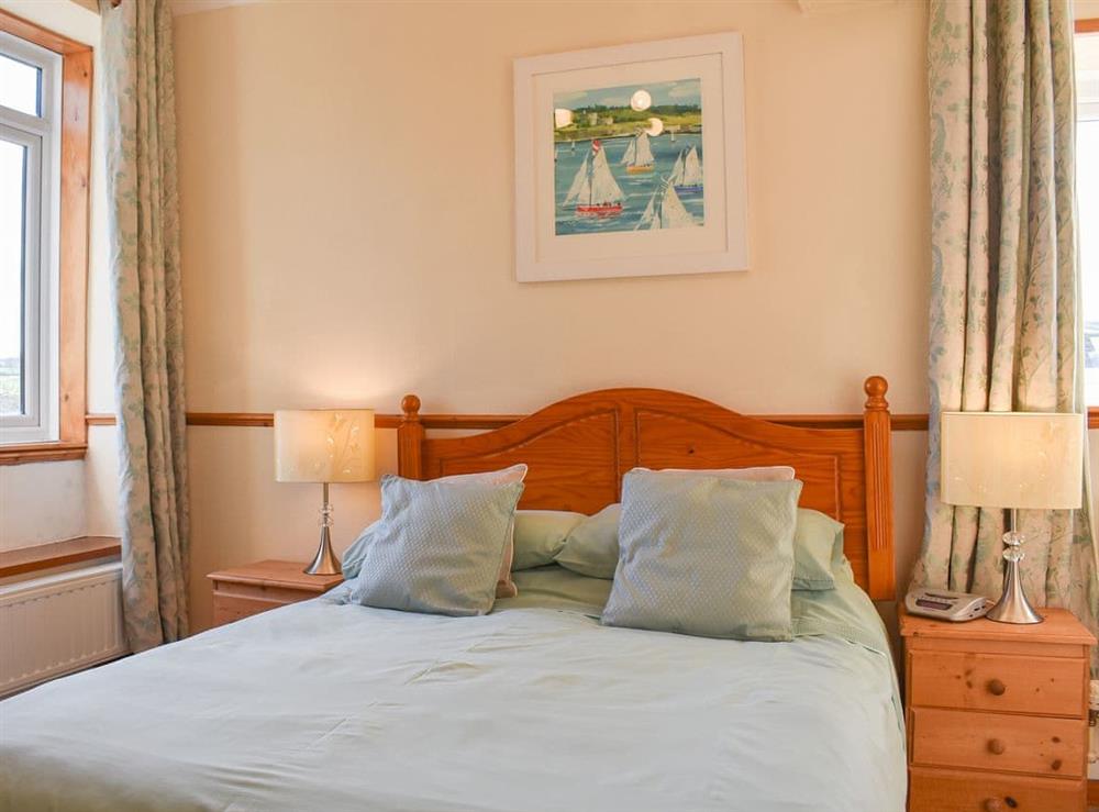 Double bedroom at Linhay,