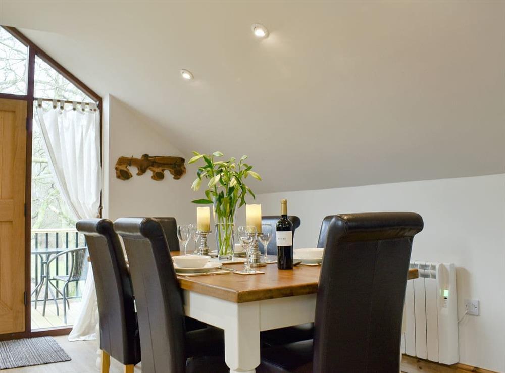 Charming dining area at Tree View Lodge in Uggeshall, Suffolk
