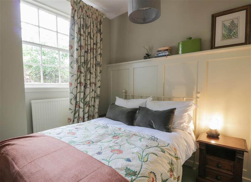 A bedroom in Trefoil Cottage at Trefoil Cottage, Blyth Bridge near West Linton