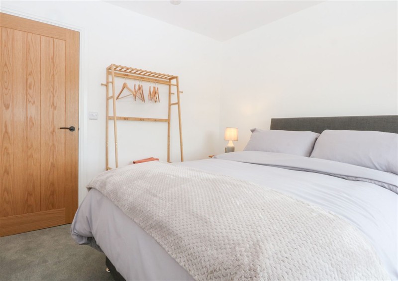 A bedroom in Trefor Ganol at Trefor Ganol, near Pentraeth