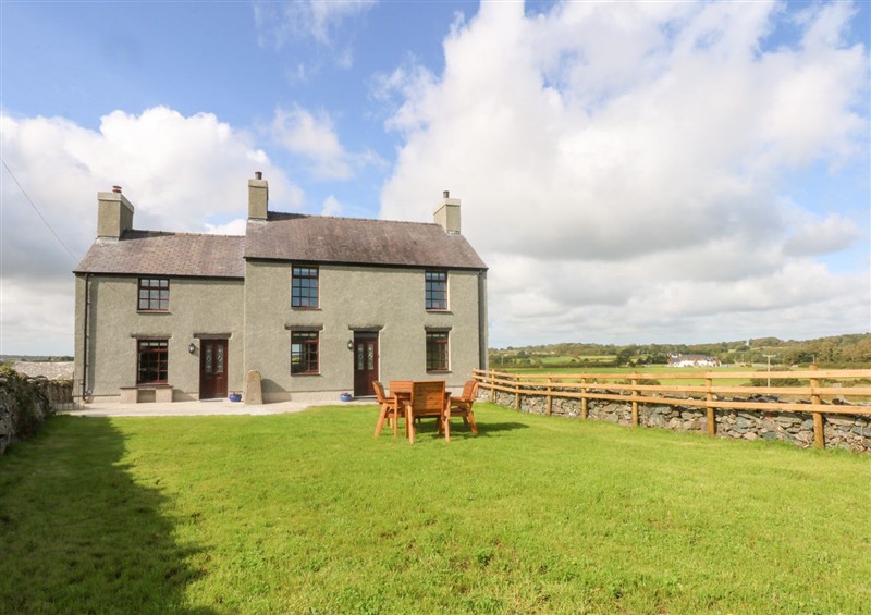 The garden in Trefor Ganol at Trefor Ganol, near Pentraeth