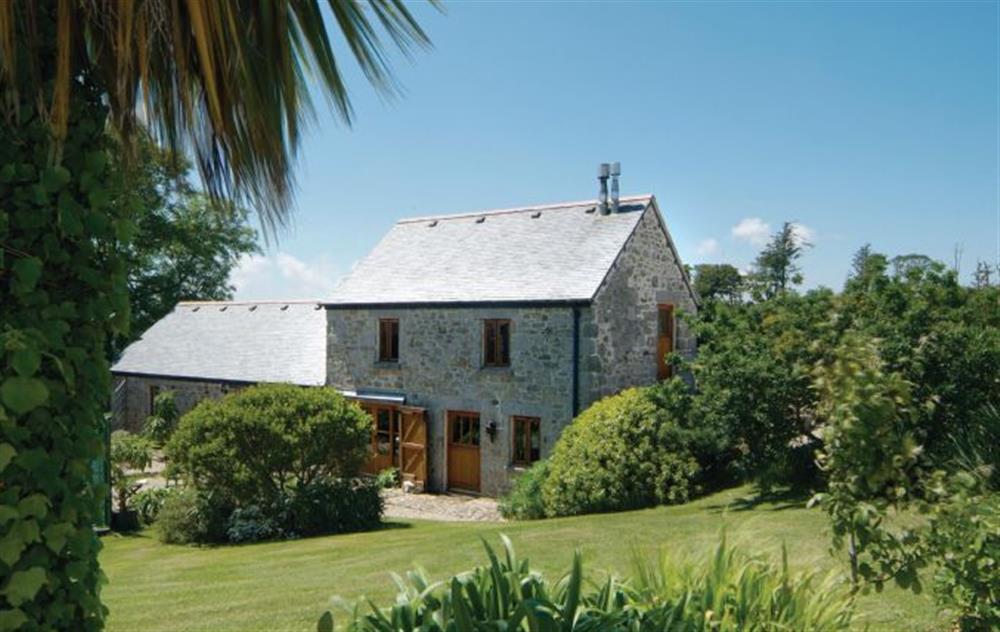 Tregadjack Barn is an enchanting detached property in a private tranquil setting within 20 acres at Tregadjack Barn, Tregathenan