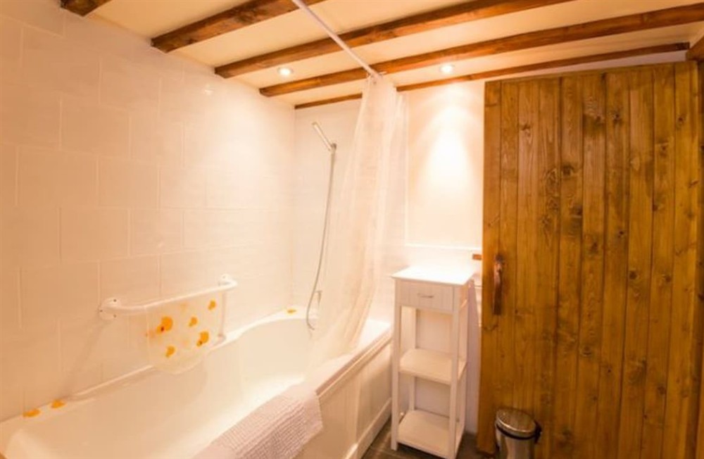 Bathroom (photo 2) at Treganoon Round Barn in Lostwithiel, Cornwall