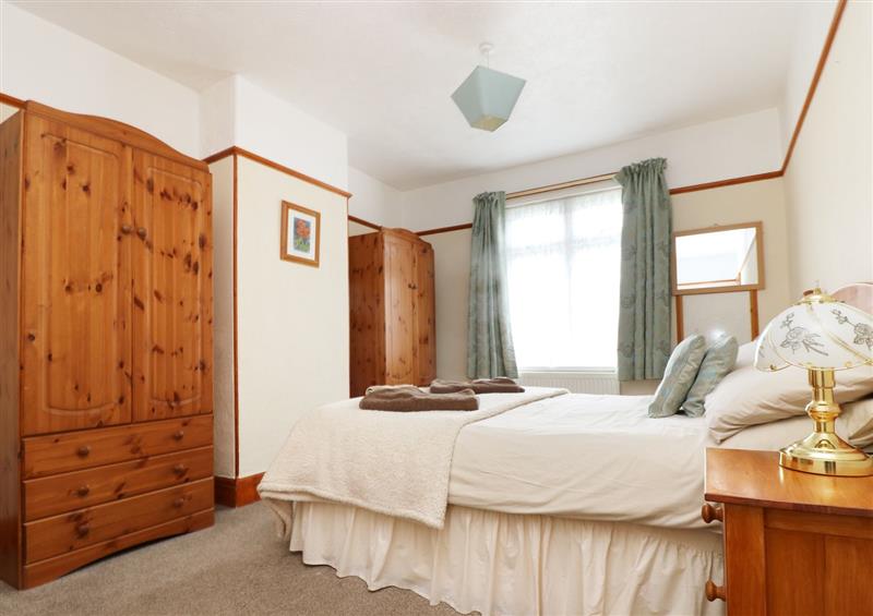 A bedroom in Trelydarth (photo 3) at Trelydarth, Perranporth