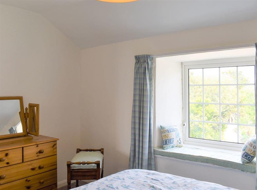 Double bedroom (photo 2) at Tremar in Newtown, Cornwall