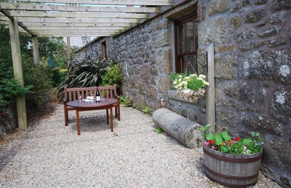 Outside space at Tremerth Cottage in Mousehole