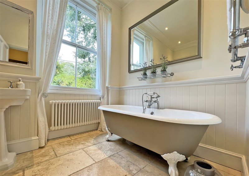 The bathroom at Trenare, Truro