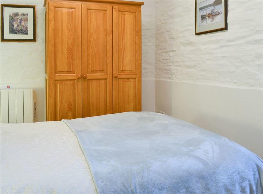 Lovely bedroom at Trenay Barn Cottage in St Neot, near Liskeard, Cornwall