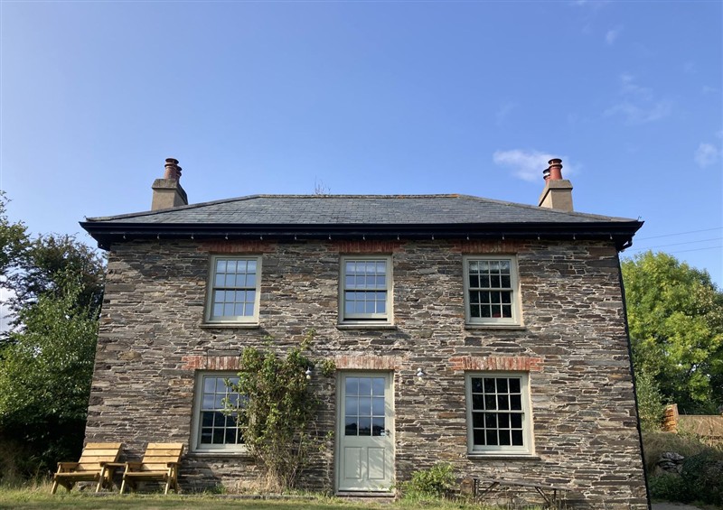 Outside Treovis Cottage
