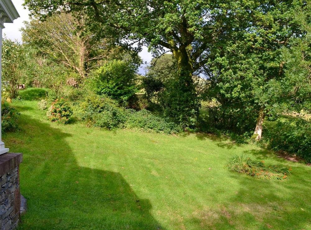 Large lawned garden at Trevene in Buttermere, near Keswick, Cumbria