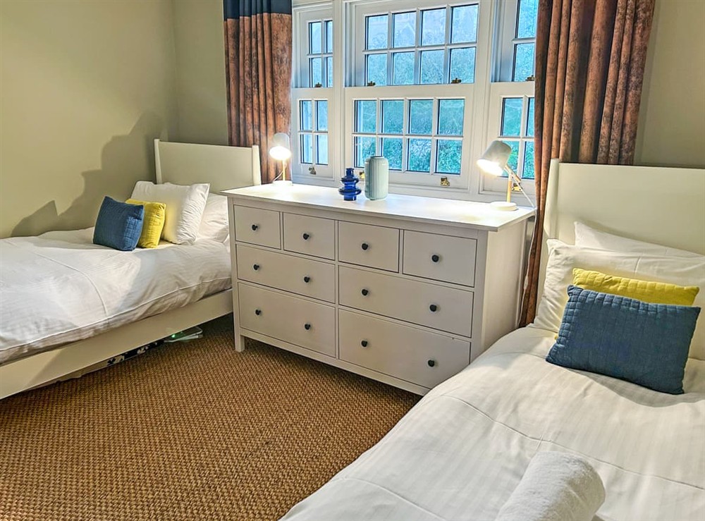 Twin bedroom at Trevennen West in St Mawes, near Falmouth, Cornwall