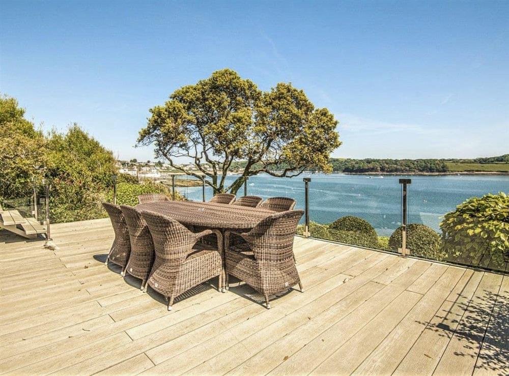 Perfect for alfresco dining at Trevu in St Mawes, Cornwall