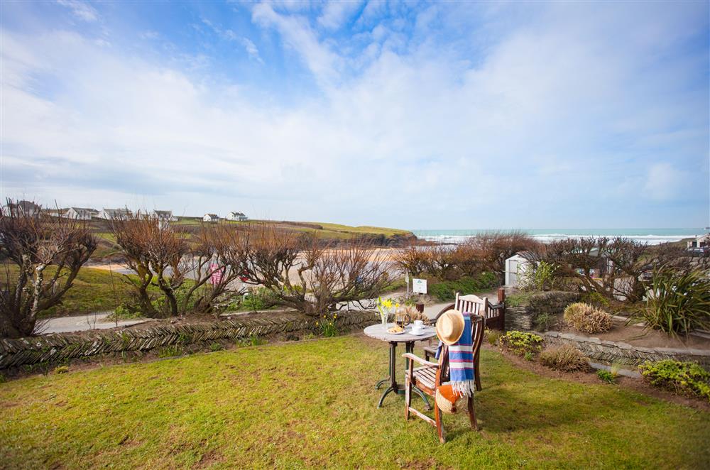 Bistro seating overlooking Treyarnon Bay at Trewalder, Treyarnon Bay, St Merryn