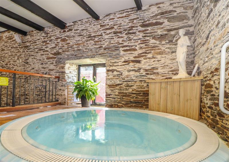 There is a swimming pool at Trewince Manor Cottage, Portscatho