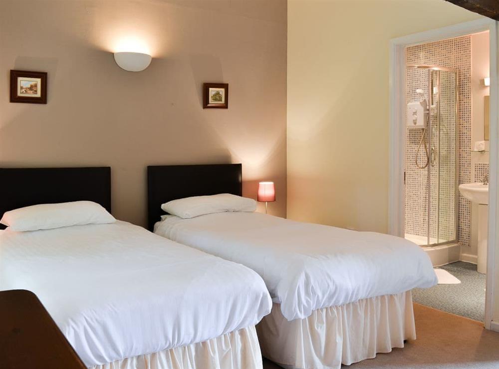 Bedroom with en-suite at Granary, 