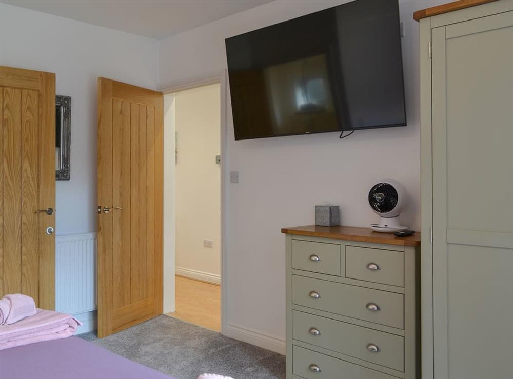 Double bedroom (photo 7) at Trinity Avenue Cottage in Bridlington, North Humberside