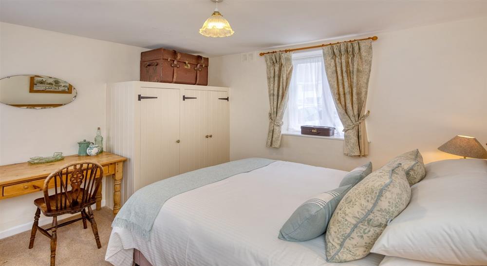 The double bedroom (photo 2) at Trinity Cottage in Exeter, Devon