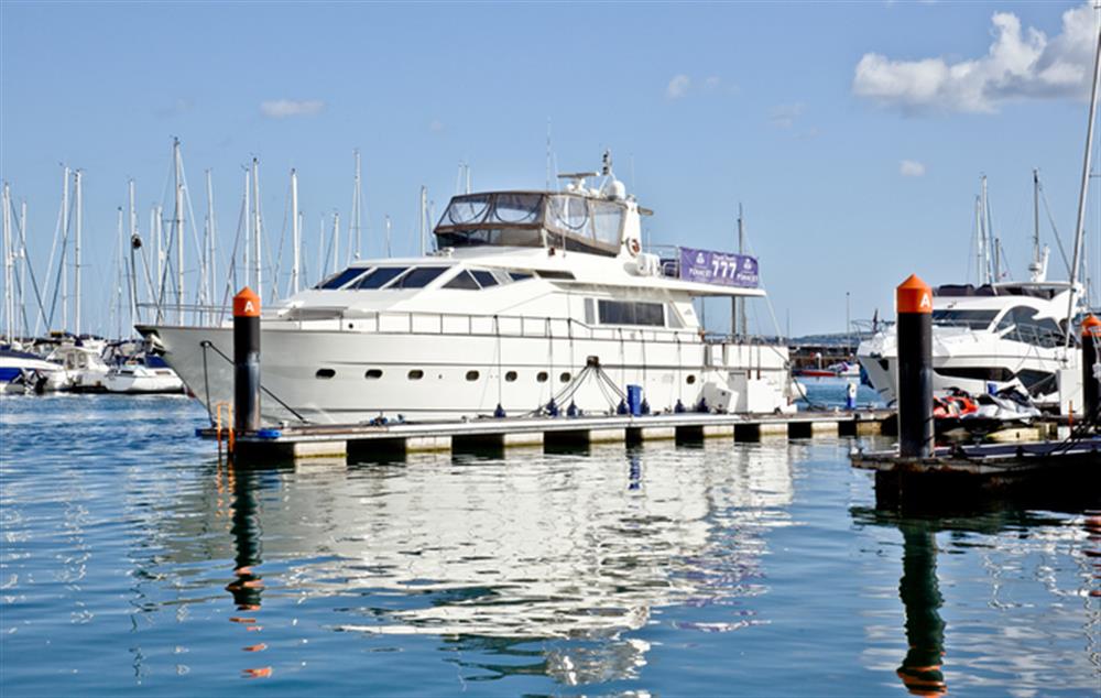 torquay yacht hire