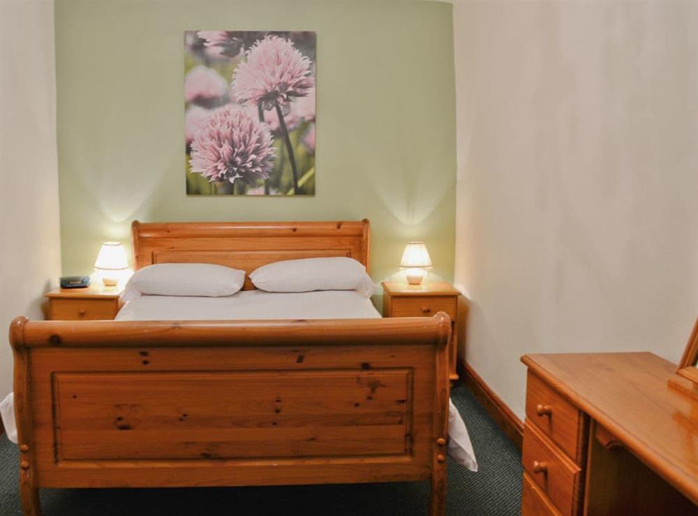 Double bedroom at Whortleberry Cottage, 