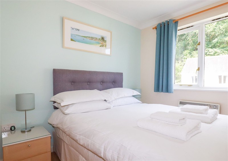 A bedroom in Trouts Reach (photo 3) at Trouts Reach, Goldenbank near Budock Water