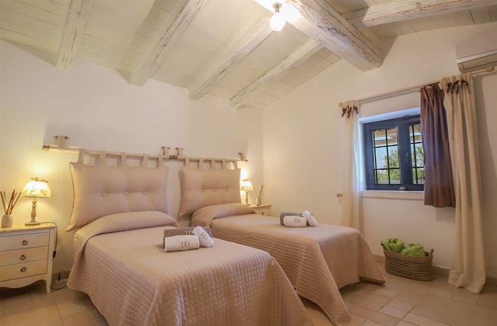 Trulli Rosalie