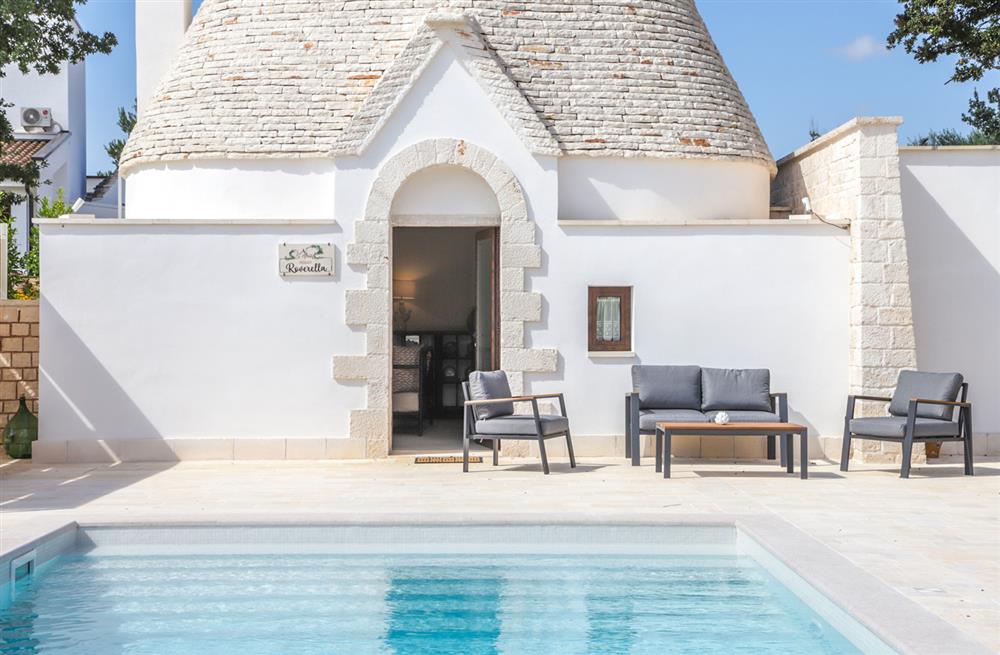 Trullo Alberobello (photo 13) at Trullo Alberobello in Castellana Grotte, Italy