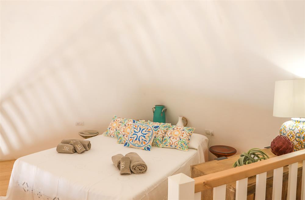 Trullo Alberobello (photo 9) at Trullo Alberobello in Castellana Grotte, Italy