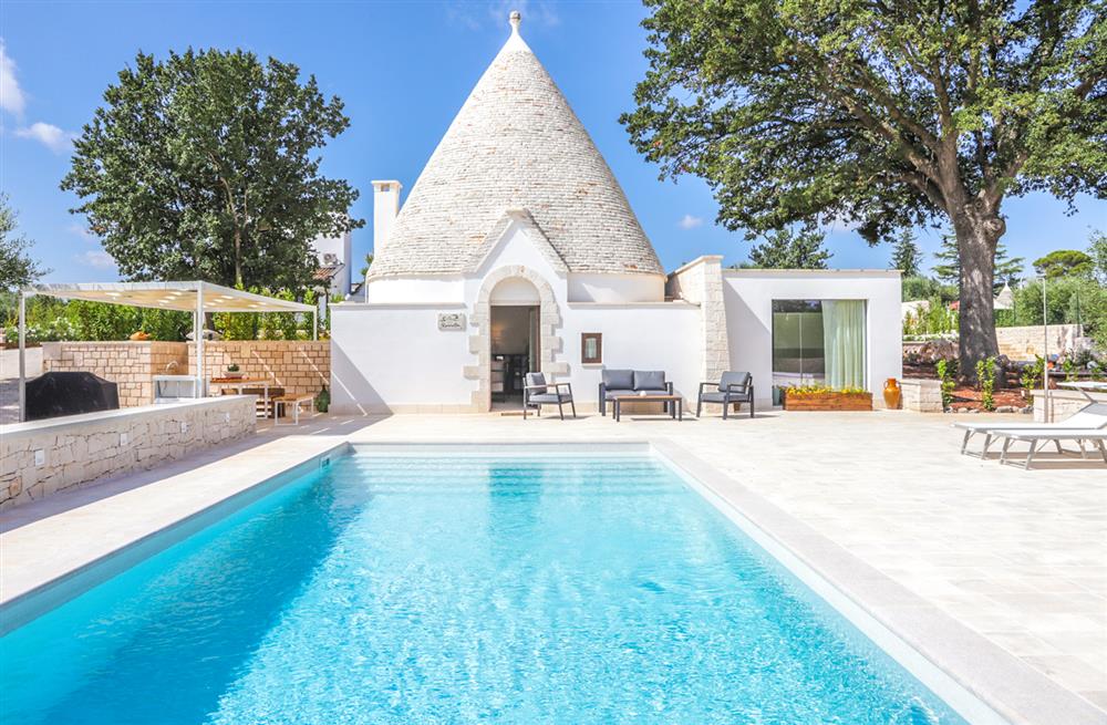 Trullo Alberobello at Trullo Alberobello in Castellana Grotte, Italy