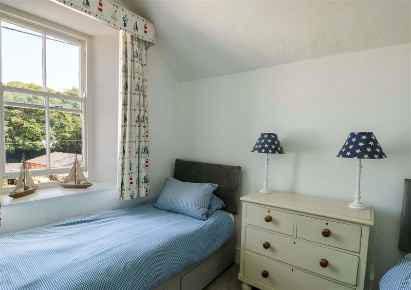 One of the bedrooms (photo 3) at Trwst Y Don, Rhosneigr