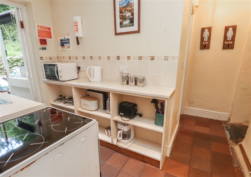 Kitchen at Tryfan Cottage, Nant Gwynant