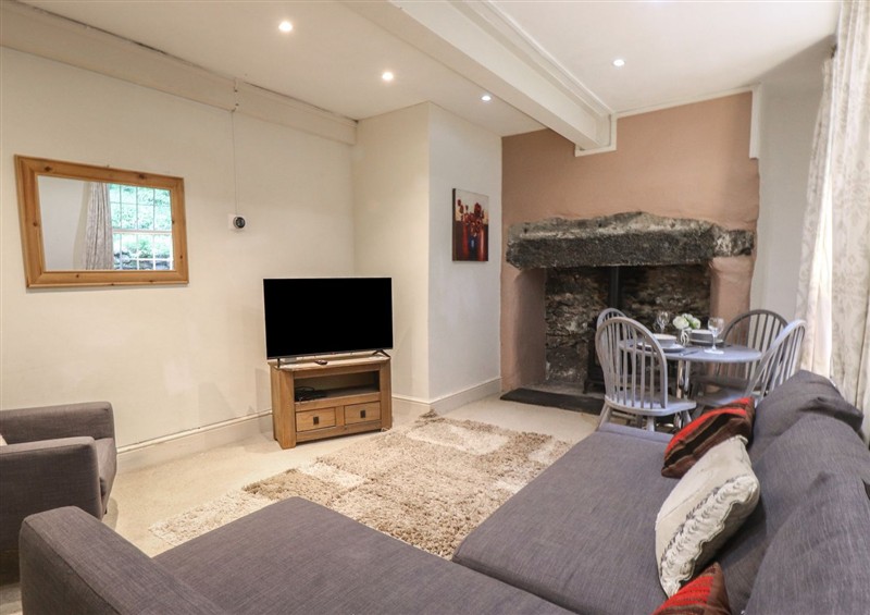 This is the living room at Tryfan Cottage, Nant Gwynant