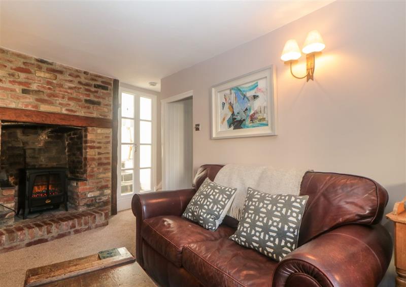 Enjoy the living room (photo 3) at Tubs Cottage, Kingsteignton
