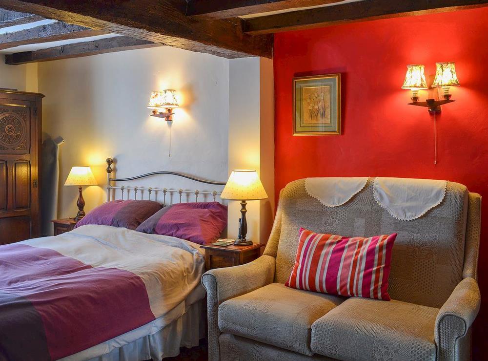Delightful historic property close to the New Forest at Tudor Cottage Studio in Romsey, Hampshire