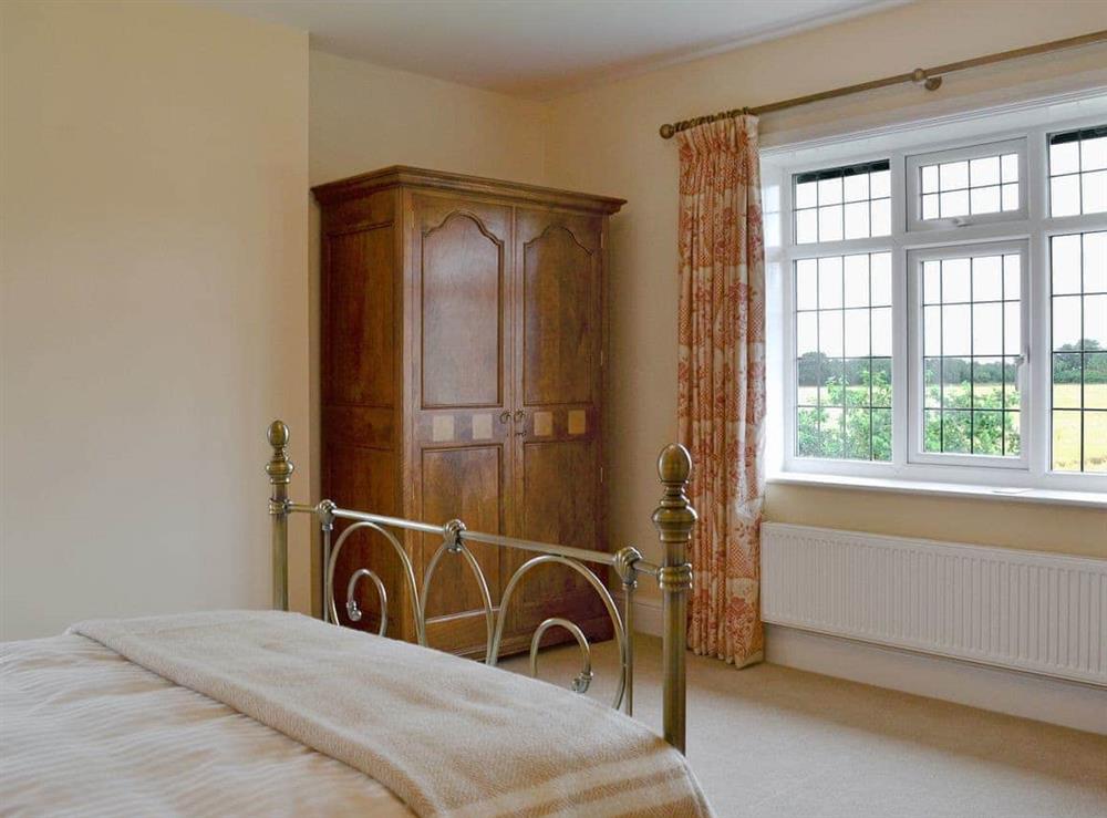 Double bedroom (photo 2) at Tudor House in Portington, North Humberside