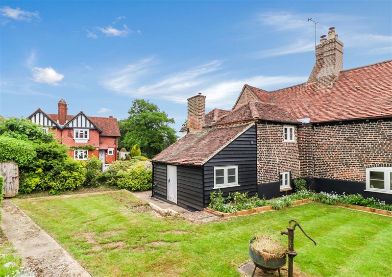 The setting of Tuffs Farm Cottage