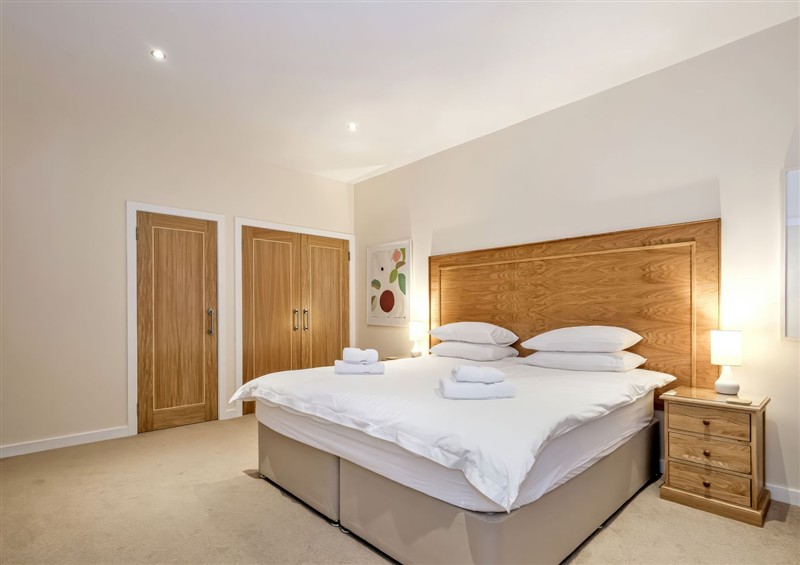 One of the 2 bedrooms (photo 2) at Tullich Apartment, Ballater