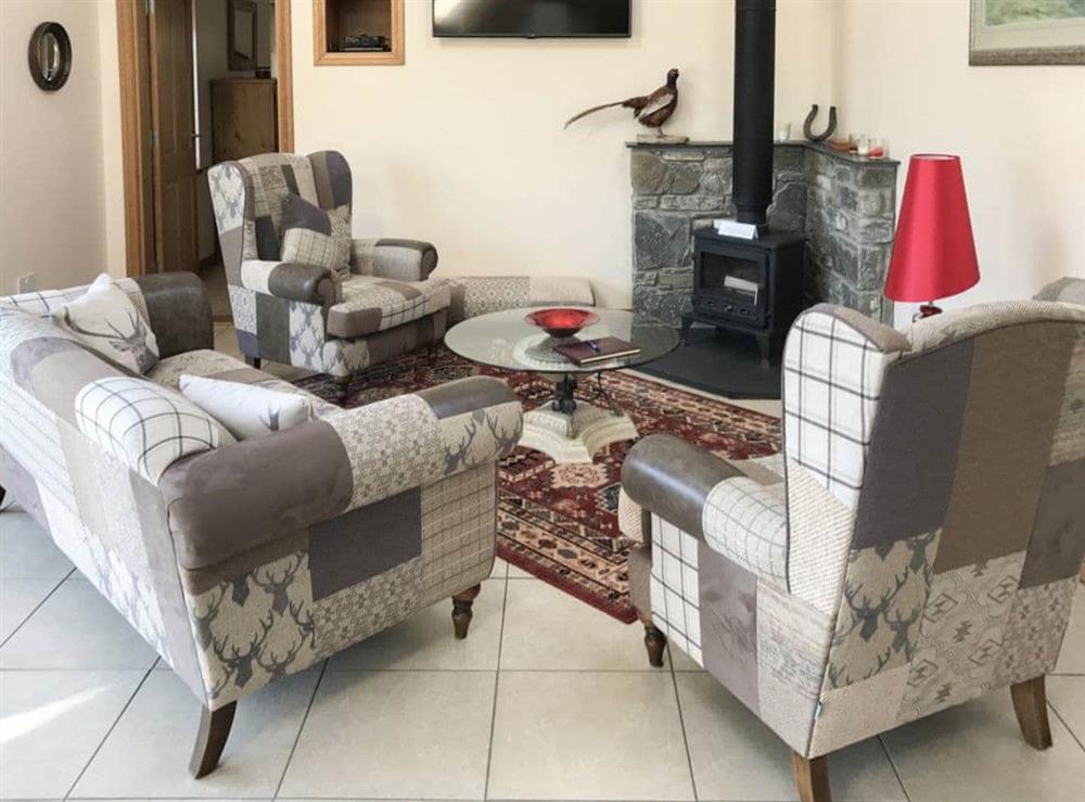Lounge at Turin Nurin Cottage in Tomatin, near Inverness, Inverness-Shire