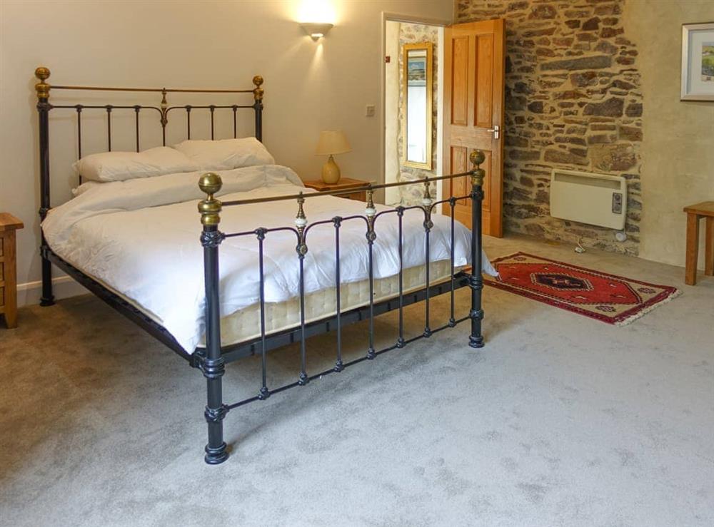 Double bedroom (photo 2) at Turneys Cottage in Bodmin, Cornwall