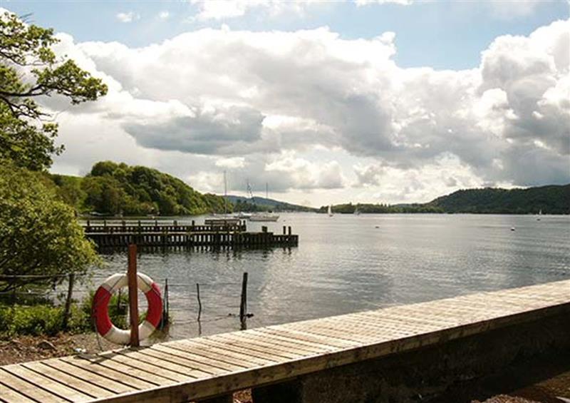 The setting at Twhit Twoo, Windermere