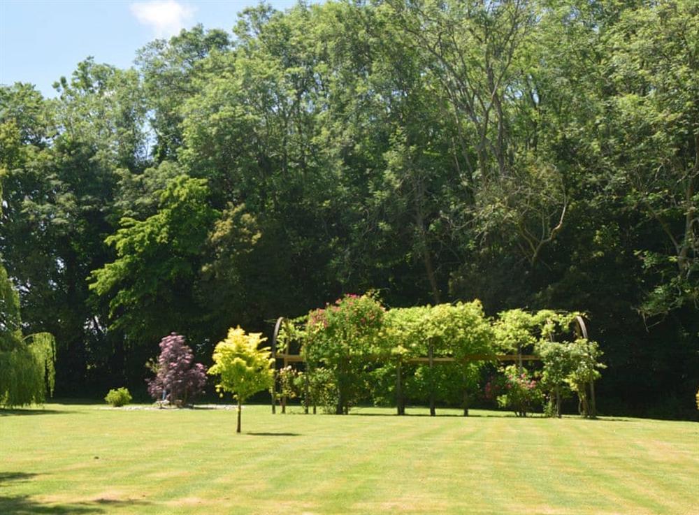 Garden and grounds at Twisly North Lodge in Catsfield, near Battle, Sussex, East Sussex